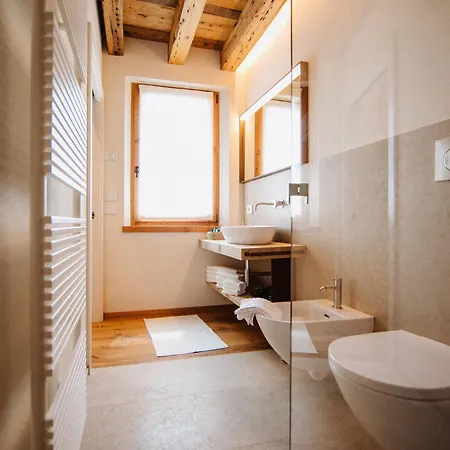 Casa Callonga 발도비아데네