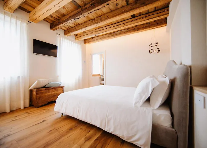 Casa Callonga ולדוביאדנה